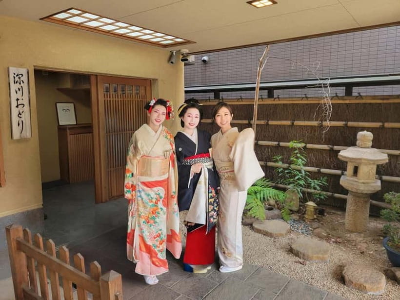 Japanese Traditional Entertainment Experience in Tokyo - Meeting Point at Fukagawa Odori Hachiman Zashiki (Koto-ku)