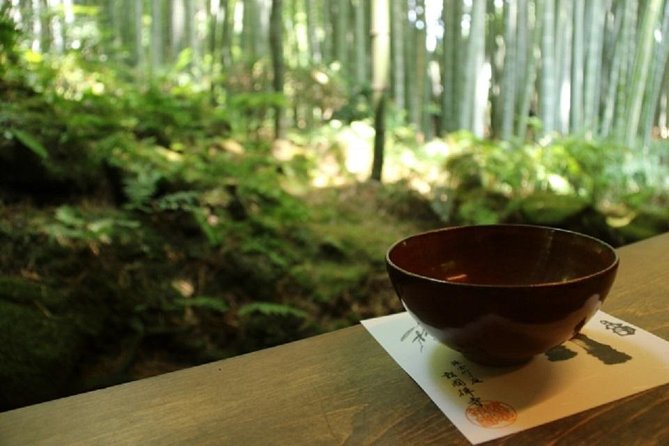 Kamakura Bamboo Forest and Great Buddha Private Tour - Hasedera Temple: Start With Flower Season and a Temple of Flowers Feel
