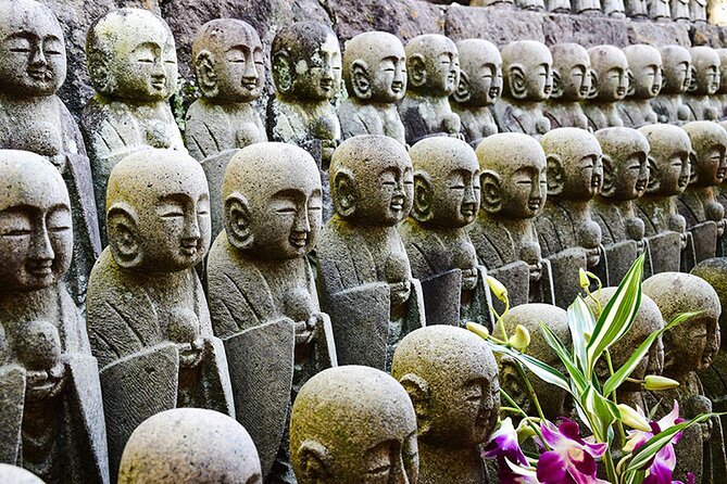 Kamakura Full Day Walking Tour with Local Expert Guide and Pickup - Stop 6: Komachi-dori, your last stretch through Kamakura street life