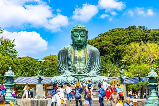 Kamakura Heritage Bike or Walk Tour with ex-Rickshaw guide - Yuigahama Beach: Seaside Road Time and Seasonal Crowd Reality