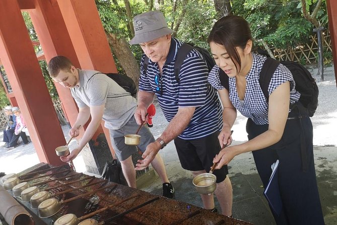 Kamakura Historical Walking Tour with the Great Buddha - Komachidori street food: the perfect way to start