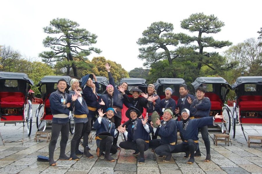 Kamakura: Private History and Heritage Tour by Rickshaw - Daibutsu up close: what makes the Great Buddha stop worth it
