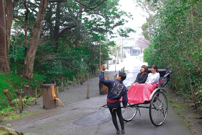 Kamakura Rickshaw Tour - Zeniarai Benten: Washing Money for Better Fortune