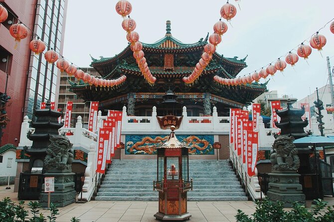 Kamakura & Yokohama One-Day Tour with English Driver - Tsurugaoka Hachimangu: the city-center shrine with war-god roots