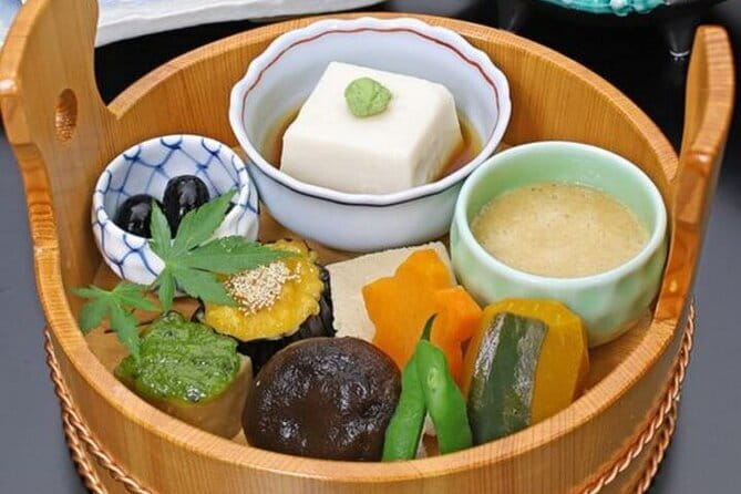 Kamkura: Private Zazen, Matcha at Bamboo Temple & Mindful Cuisine - Zazen at Hokaiji Temple: Sitting, Breathing, and Getting English Help