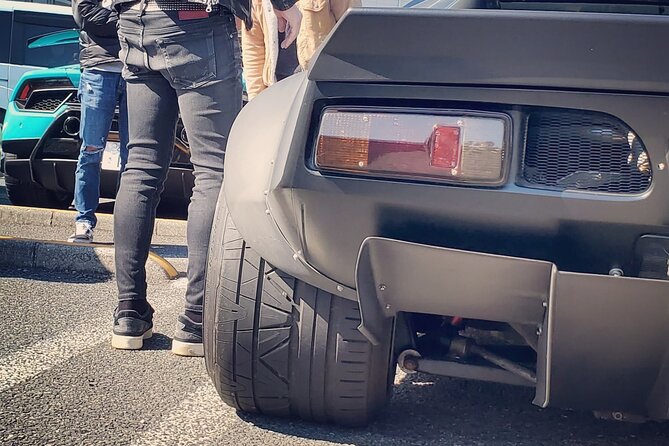 Luxury van Ride to famous car meet up spot Daikoku - Daikoku Parking Area: The Real Reason You Came