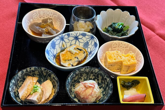 Make Rice Balls and Enjoy a Japanese Home-Style Lunch in Yanaka - The meeting point and how the session flows