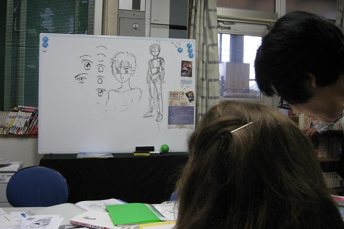Manga Lesson with a Professional Japanese Manga Artist in Nakano - Tools you actually use: screen tones, ink, nibs, and white highlights