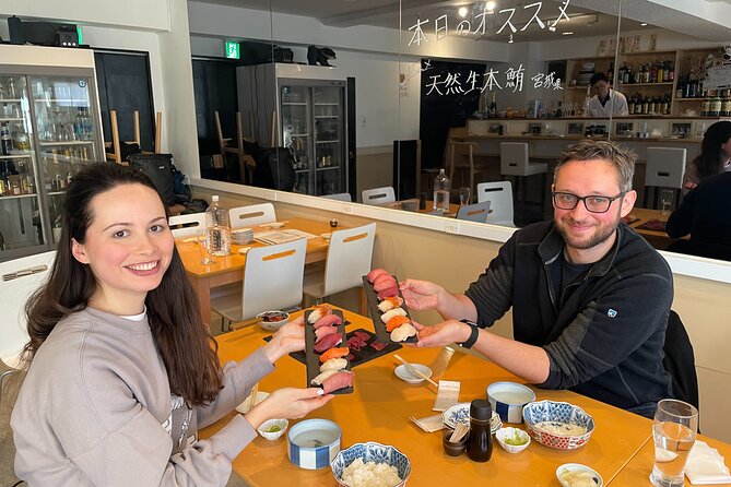 Master the art of Sushi : Toyosu Market Tour & Tuna Cutting - Logistics that can make or break your morning