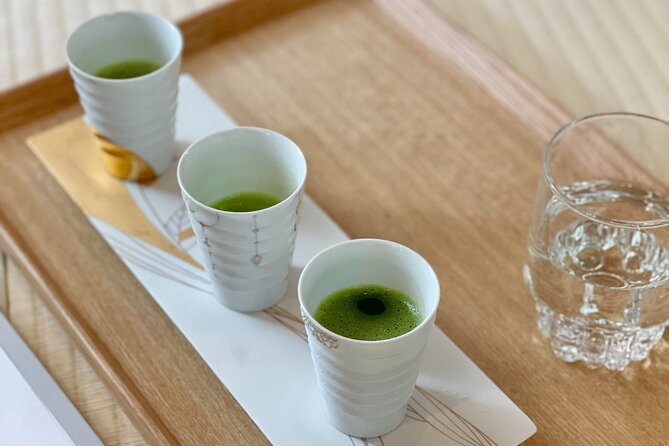 Matcha Kimono Tea Ceremony in Tokyo - Making your bowl: tools, technique, and small-group coaching
