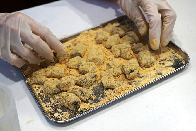 Mochi Sweets Making Class in Tokyo - The Tea Break and Take-Home Box: The Part You’ll Appreciate Later