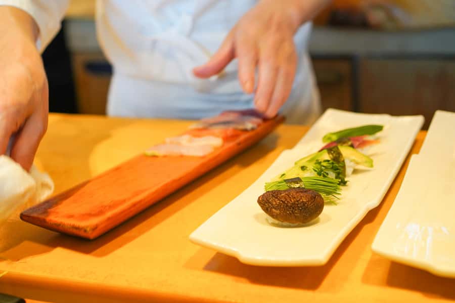 Modern Vegan Night Foodie Tour in Tokyo - Practical tips that make the night smoother
