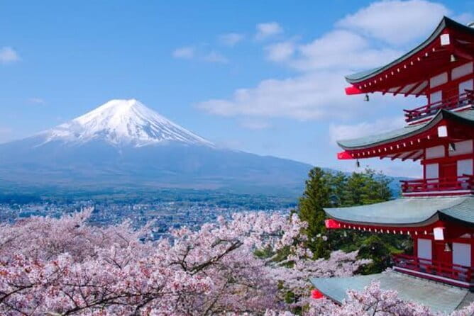 Mount Fuji Full Day Customizable Private Tour with English Guide - Oshino Hakkai ponds and the Arakurayama lookout for the Chureito Pagoda shot