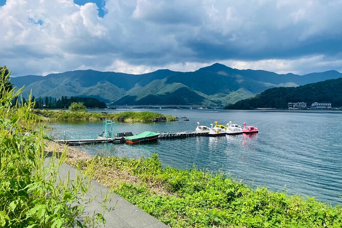 Mount Fuji One Day Private Customizable Tour With English Driver - Stop 6: Lake Kawaguchiko cruise/boat time and lunch options