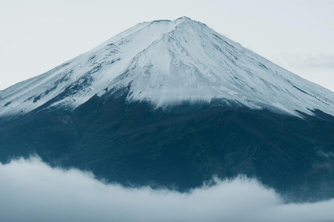 Mount Fuji Private Tour With English Speaking Driver - Shrines and Kitaguchi Hongu Fuji Sengen Jinja: where Fuji worship takes shape