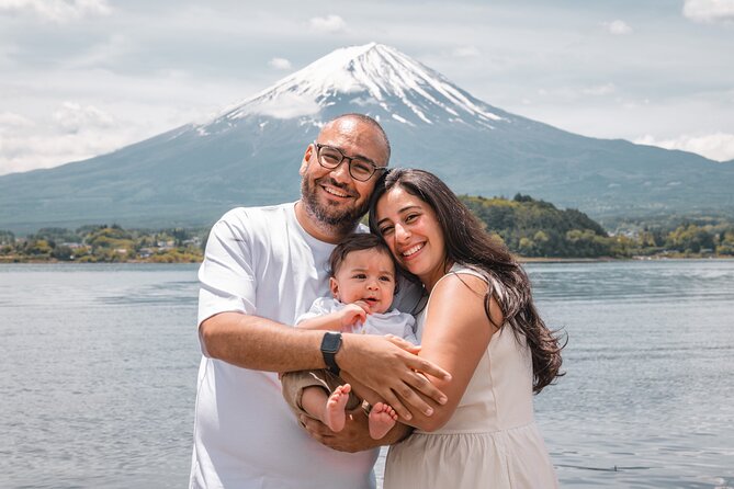 Mt. Fuji 2-Hour Photo Shoot with a Local Photographer-Kawaguchiko - Oishi Park: lakefront views and an easy start for photos