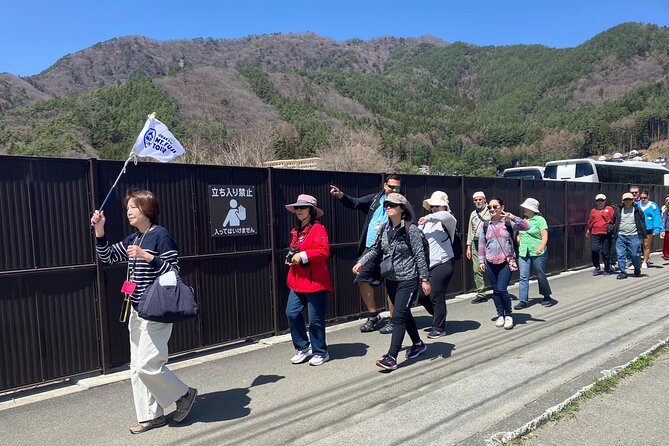 Mt. Fuji and Hakone 1 Day Bus Tour + Kimono Experience - One-day route that actually makes sense: Shinjuku to Fuji to Hakone