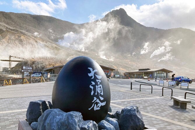 Mt. Fuji & Hakone Bus Tour Bullet Train Return & 28-Hotel Pick-up - Lake Ashinoko pirate-ship cruise and Hakone Shrine torii photos