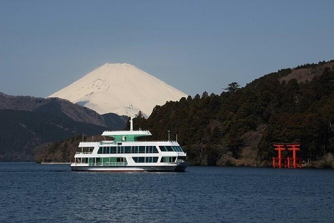Mt Fuji & Hakone Cruise, Drum Show Bullet Train 1 Day from Tokyo - Mt Fuji 5th Station by coach: the best “close-up” you can get