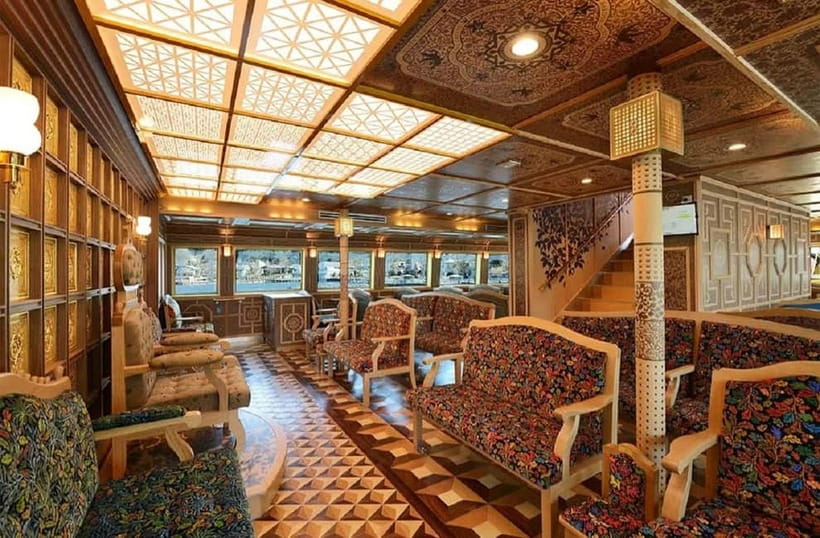 Mt Fuji Hakone/Enoshima Tour:Optional Ropeway/Lake Ashi Boat - Enoshima Island: shrine steps, snack street energy, and sea views
