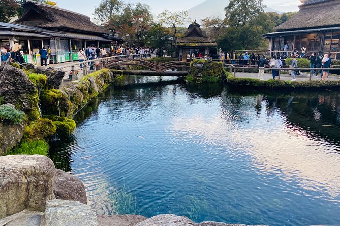 Mt.Fuji Hakone Private Tour with English Speaking Chauffeur - Kitaguchi Hongu Fuji Sengen Jinja: A Short Stop With Meaning