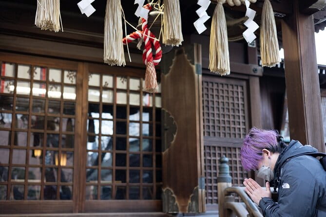 Mt Fuji Private Sightseeing Tour from Tokyo - Kitaguchi Hongu Fuji Sengen Jinja Shrine: spiritual base, forest calm