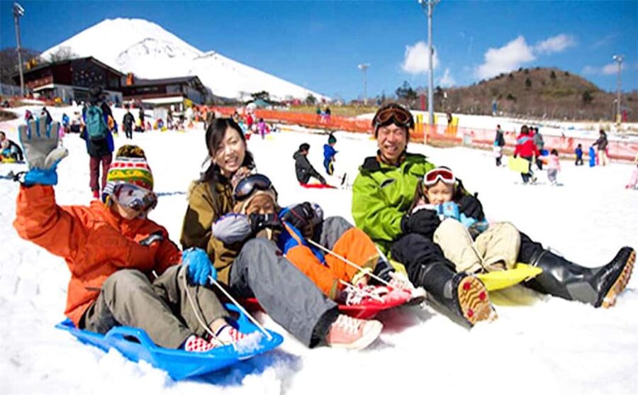 Mt. Fuji Skiing Experience- YETI Ski Resort & Onsen Day Trip - Konohana no Yu Hot Spring: The View is the Point