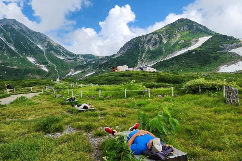 Nagano: World’s Edge Tateyama Kurobe Alpine Route Tour - Why This Alpine Route Feels Like Japan’s Mountain Movie Set