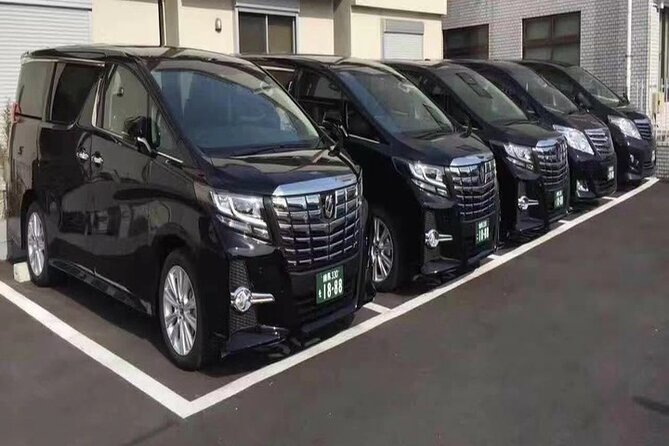 Narita Airport: One Way Private Transfer to Tokyo|Yokohama Hotels - The car experience: air-conditioned comfort, luggage limits, and child seats