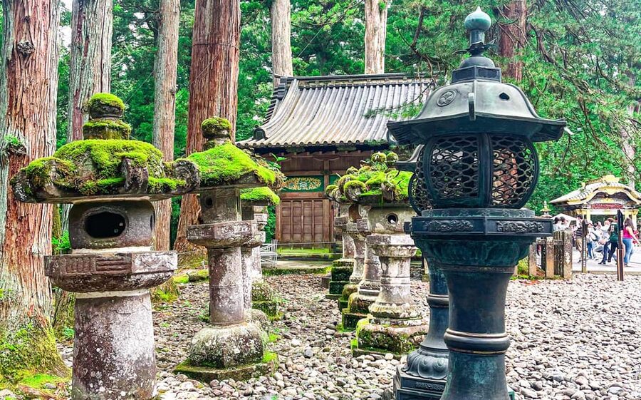 Nikko: Day Tour from Tokyo in Spanish - Spanish - Rinnoji Temple: the stop that sets the tone