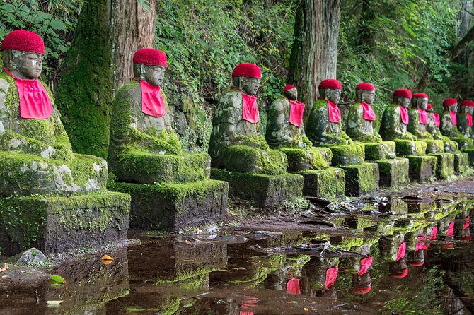 Nikko Private SightSeeing Day Tour With Guide (From Tokyo) - Rinno-ji Temple: cedar shade and the three gilded Buddhas