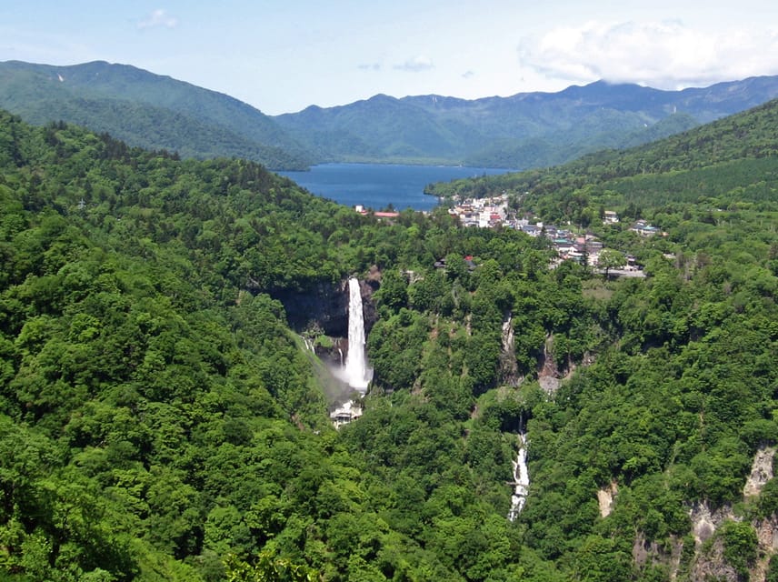 Nikko: Private Walking Tour with Local Guide - Iroha Zaka to Lake Chuzenji: scenic transit plus a real lunch break