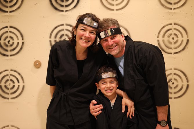 Ninja Experience (Family Friendly) at Samurai Ninja Museum TOKYO - Photo Shoot With an Authentic Backdrop: Easy Family Keepsakes