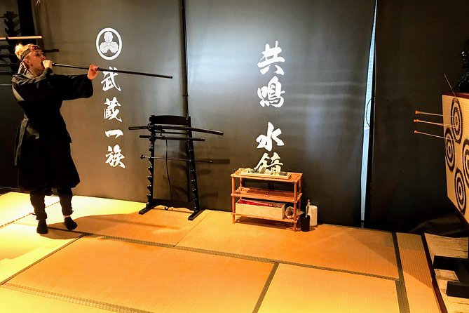 Ninja Samurai 2-hour hands-on lesson by Japanese master in Tokyo - Hands-on tools and costumes: what you’ll actually use