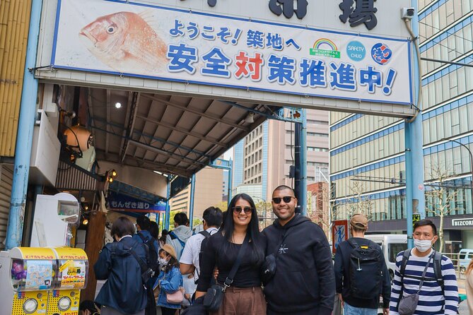 One Day Tokyo Group Tour: Asakusa, Harajuku, Shibuya and more - Shibuya: crossing the world’s busiest intersection and then moving past it
