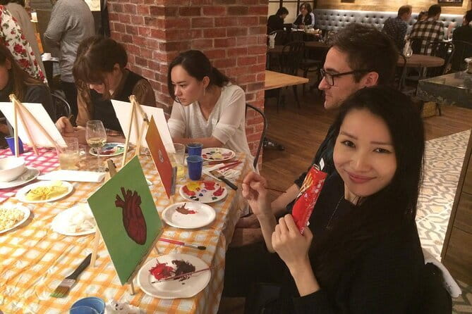 Paint and wine experience: Shibuya enjoying seasonal Japanese culture - Drinks, Atmosphere, and Meeting People in Shibuya