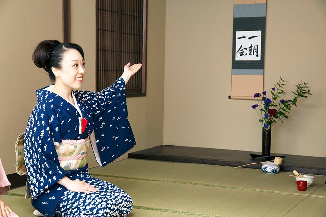 Practicing Zen through Japanese Tea Ceremony - Matcha Foundations: Preparing Green Tea the Classical Way