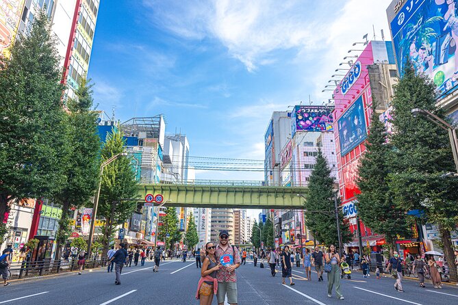 Private Akihabara anime Tour(walking Tour with photography) - Stop 2: Lashinbang Akihabara New Store for Otaku Deals