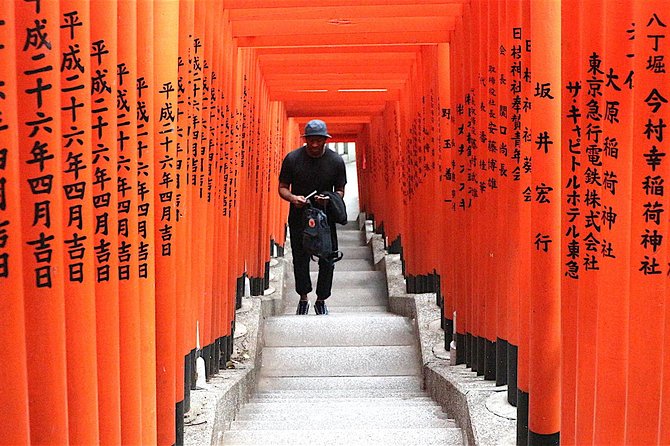 Private Customizable Walking Tour of Tokyo - Tsukiji outer market and Yanaka’s slower side