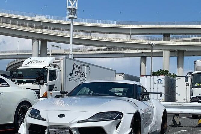 Private Daikoku Car Meet with Local Guide - Should you book the Private Daikoku Car Meet with a Local Guide?
