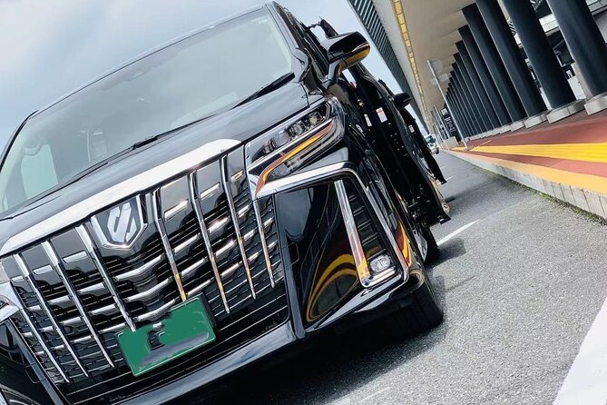 Private departure transfer from Tokyo City to Narita International airport - How Pickup Works: Welcome Boards and Flight Tracking