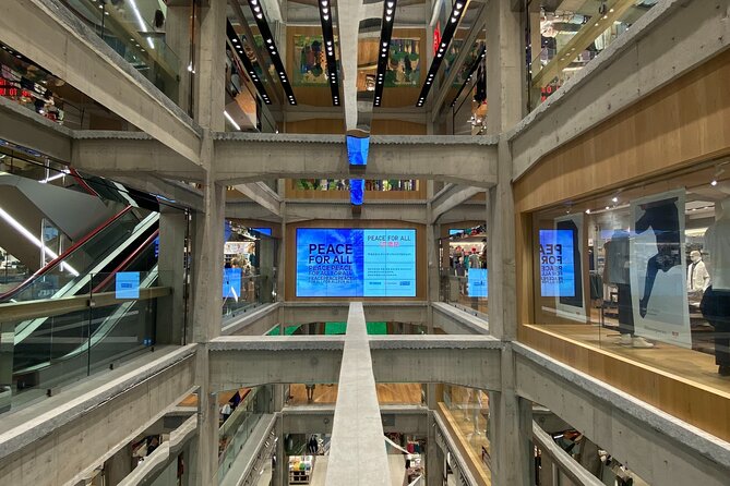 Private Ginza Architecture Walking Tour - The private guide factor: how personalization turns buildings into stories