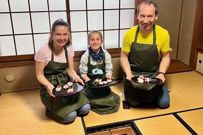 Private Mochi Sweets Making class near Shibuya area - Meet Sakura: Why This Class Feels Personal