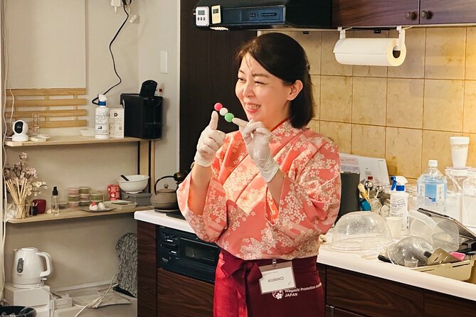Private Mochi Sweets Making class near Shibuya area - The 2-Hour Flow: From History to Matcha Tasting