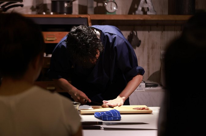 【Private】Premium Fish filletting sushi making course - Curing, Marinating, and Aging: Where Flavor Gets Built