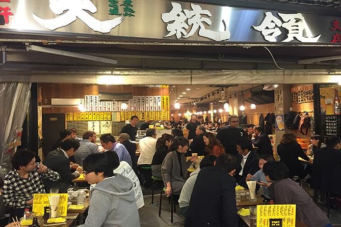Private Tokyo Local Food and Drink Tour with a Bar Hopping Master - Key points at a glance