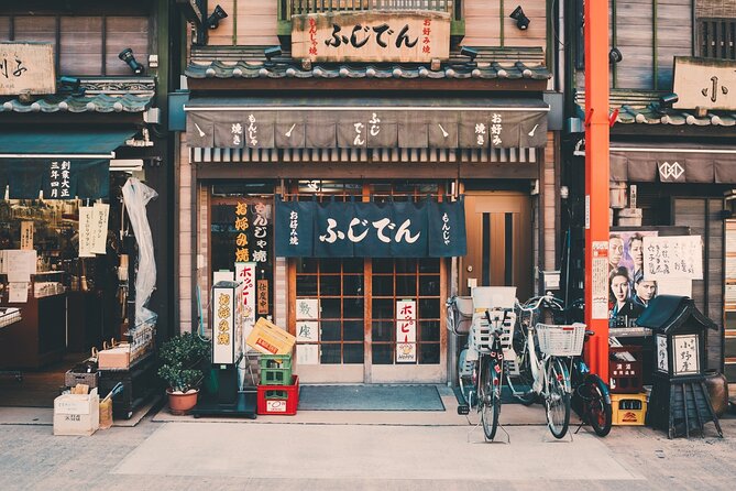 Private Tokyo Walking Tour with A Guide: Higlights & Customizable - Pickup, Meeting, and Getting Around Without Surprise Costs