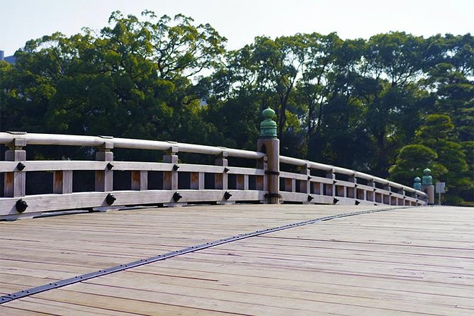 Private Tour - History, Art and Nature at the Imperial Palace - The East Gardens of the Imperial Palace and Edo Castle Traces