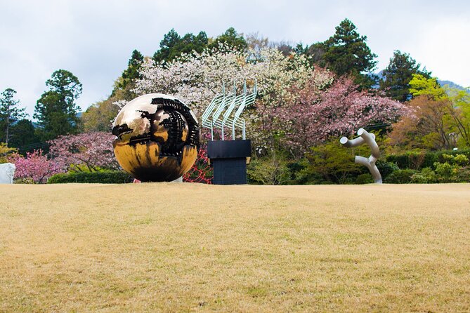 Private tour to Mount Fuji and Hakone from Tokyo - The Hakone Side: Lake Ashinoko, Torii Views, and Volcanic Steam