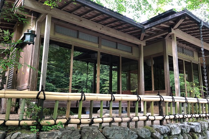 Private Tour: Tokyo's Oldest Sake Brewery and Riverside Walk - Lunch and snacks: how the day stays easy when everything is included